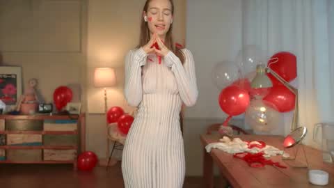 Bella online show from 14, 2, 2025