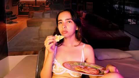 solarboom18 online show from 26, 11, 2025