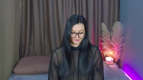 Sonya online show from 10, 4, 2026