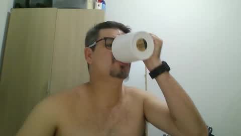 Snapshot of solitariodf2022 chatting on 15, 9, 2025 solitariodf2022 online show from 15, 9, 2025