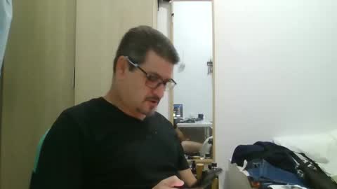 Snapshot of solitariodf2022 chatting on 4, 10, 2025 solitariodf2022 online show from 4, 10, 2025