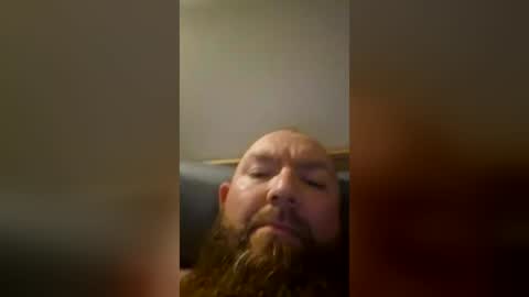 Snapshot of solobigboy11 chatting on 27, 6, 2026 Fat Dong online show from 27, 6, 2026
