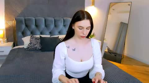 Catherine online show from 8, 2, 2026