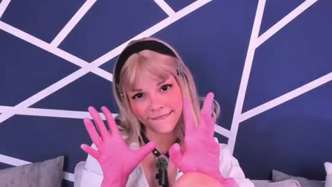 Snapshot of soni_ponwoo23 chatting on 9, 7, 2026 Soniiiiii online show from 9, 7, 2026