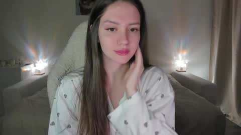 Snapshot of sonia_moon_ chatting on 7, 10, 2025 sonia_moon_ online show from 7, 10, 2025