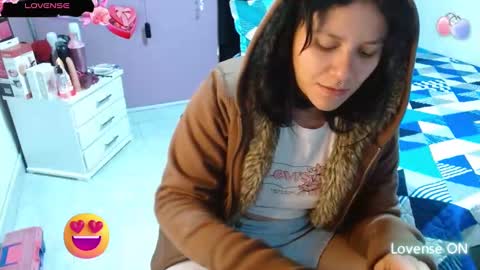 sonialatin69 online show from 15, 2, 2025