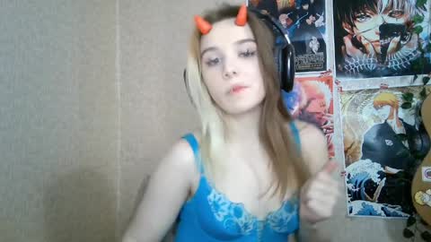 Mila online show from 4, 4, 2026