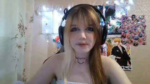 Snapshot of sonwosick chatting on 17, 7, 2026 Mila online show from 17, 7, 2026