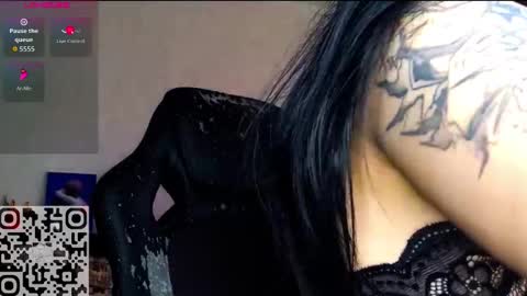 Snapshot of sonya_mikki chatting on 25, 11, 2025 Sonya online show from 25, 11, 2025