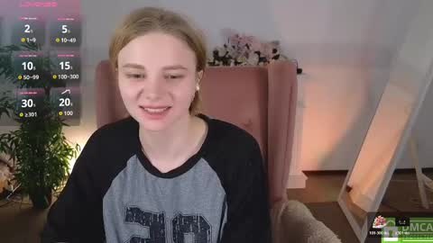 Snapshot of sookonstellita chatting on 18, 5, 2026 Litta online show from 18, 5, 2026