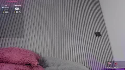 Sophi online show from 24, 2, 2025