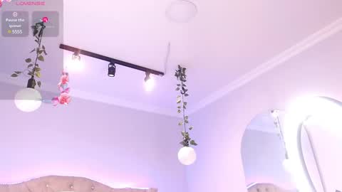 Snapshot of sophi_gray chatting on 8, 12, 2024 Shophi online show from 8, 12, 2024