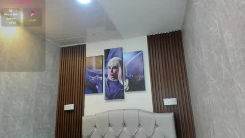 Sophi Thaylorr online show from 1, 10, 2025