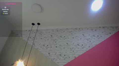 sophia_brunette21 online show from 4, 12, 2025