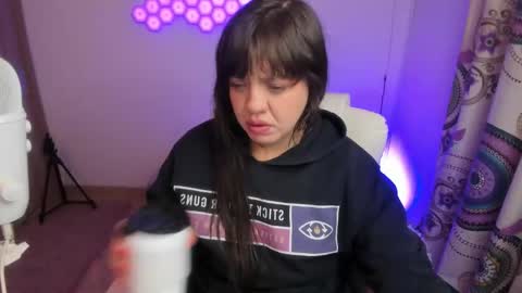 Snapshot of sophia_grants chatting on 28, 10, 2025 sophia_grants online show from 28, 10, 2025