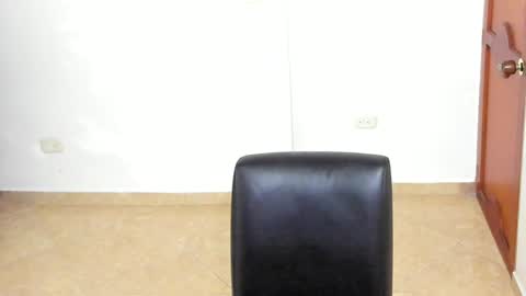 sophia CM online show from 2, 1, 2025