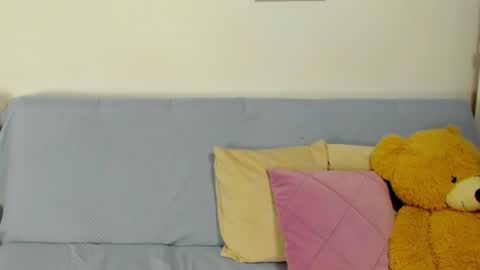 Snapshot of sophia_harry chatting on 19, 7, 2026 sophia CM online show from 19, 7, 2026
