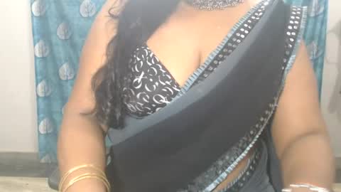 Snapshot of sophia_indian chatting on 20, 7, 2026 Sophia Tamil online show from 20, 7, 2026