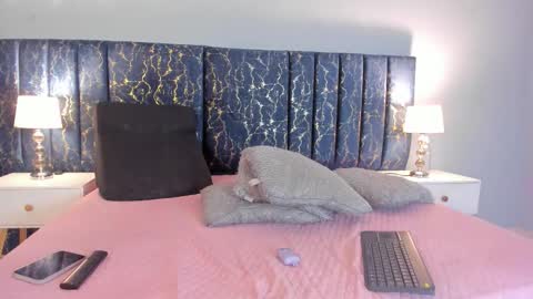 Sofia  online show from 16, 10, 2025