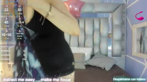 Snapshot of sophia_ny chatting on 15, 12, 2025 SOPHIA online show from 15, 12, 2025