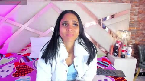 Sophia Paris online show from 17, 11, 2025