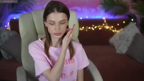 Snapshot of sophiaadream chatting on 20, 5, 2026 Sophia online show from 20, 5, 2026