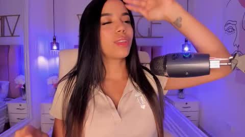 Sophie Hill  online show from 7, 11, 2025