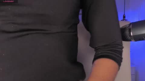 Sophie Hill  online show from 9, 11, 2025