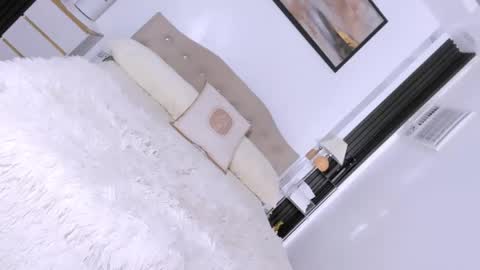 sophiaarmani online show from 27, 5, 2026