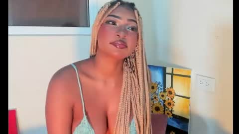 Sophie online show from 10, 6, 2026