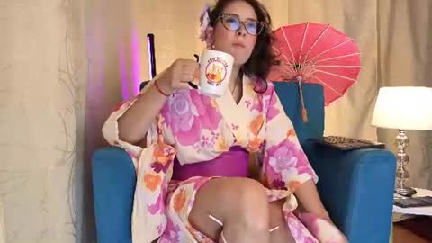 Snapshot of sophiadumont chatting on 25, 6, 2026 Sophia online show from 25, 6, 2026