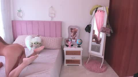    online show from 25, 2, 2025