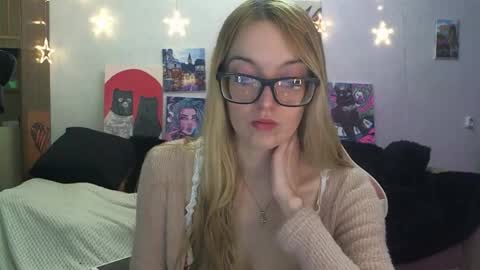 SophiaSonata online show from 18, 12, 2025