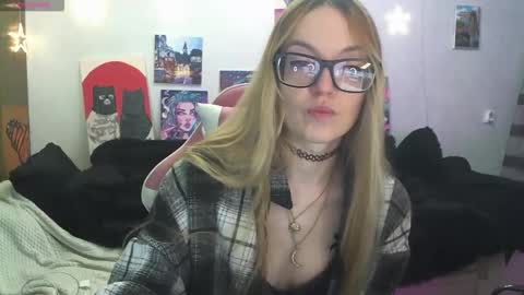 SophiaSonata online show from 12, 2, 2026