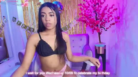 Sophie  online show from 19, 12, 2025