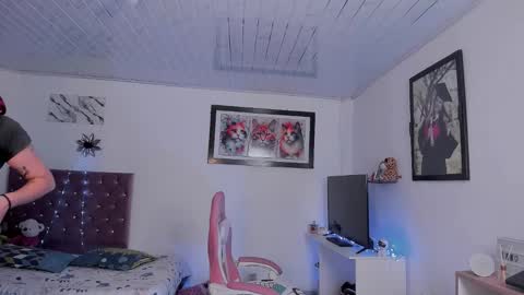 Snapshot of sophie_dolly_ chatting on 15, 11, 2025 sophie doll online show from 15, 11, 2025