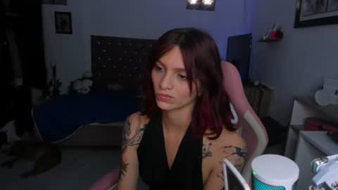 Snapshot of sophie_dolly_ chatting on 23, 6, 2026 sophie doll online show from 23, 6, 2026