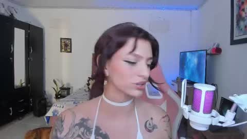 Snapshot of sophie_dolly_ chatting on 17, 7, 2026 sophie doll online show from 17, 7, 2026