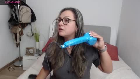 Sofa online show from 8, 12, 2024