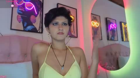Snapshot of sophie_mcgreen chatting on 17, 6, 2026 sophie_mcgreen online show from 17, 6, 2026