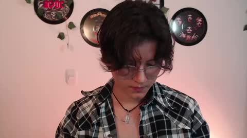 Snapshot of sophie_ross1 chatting on 19, 9, 2025 sophie_ross1 online show from 19, 9, 2025