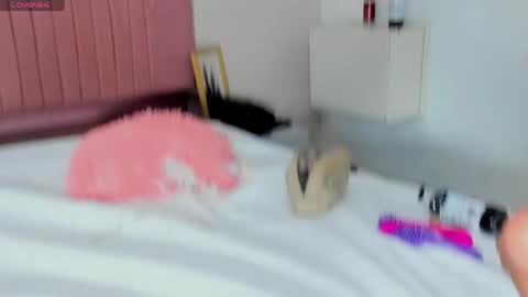 Sophie online show from 14, 4, 2026