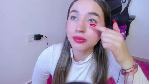 sophie_spencer1 online show from 17, 12, 2025