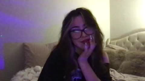 Sophie Belle online show from 16, 11, 2025