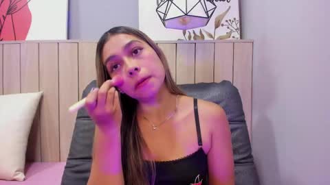 Snapshot of sophiebenson_ chatting on 2, 6, 2026 Sophie online show from 2, 6, 2026