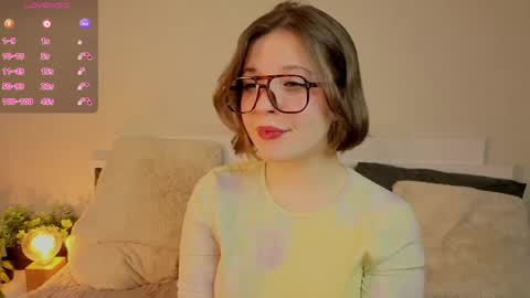 Snapshot of sophieblush chatting on 16, 4, 2026 Sophia online show from 16, 4, 2026