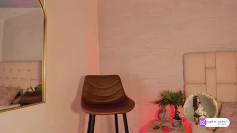 Sophie online show from 12, 9, 2025