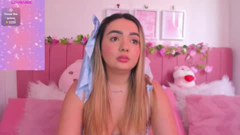 Snapshot of sophiee_rosee chatting on 17, 3, 2026 sophiee rosee online show from 17, 3, 2026
