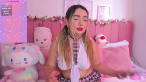 Snapshot of sophiee_rosee chatting on 9, 4, 2026 sophiee rosee online show from 9, 4, 2026
