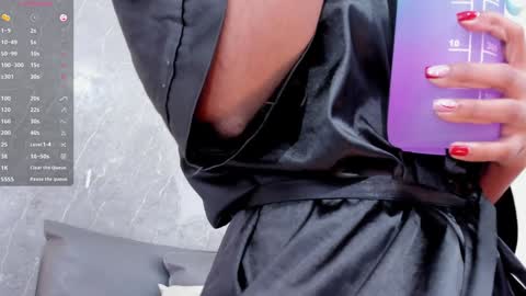 Snapshot of sophiee_velvet chatting on 1, 2, 2025 online show from 1, 2, 2025